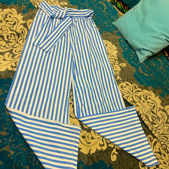 Pants - Women’s Blue Striped Wide Leg Palazzo Pants